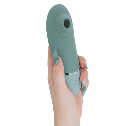 Womanizer Next sauge tenu à la verticale